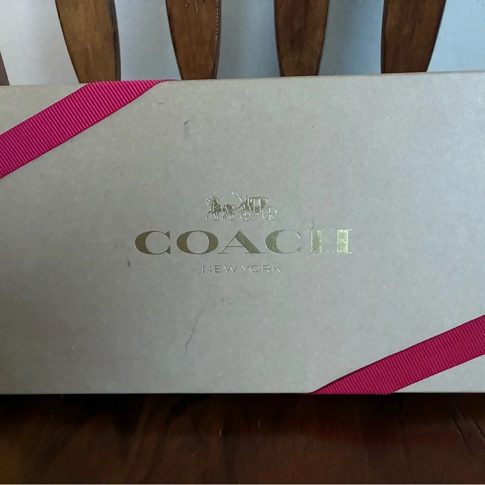 Coach Crossbody and Card Case Set - Picture 5 of 10